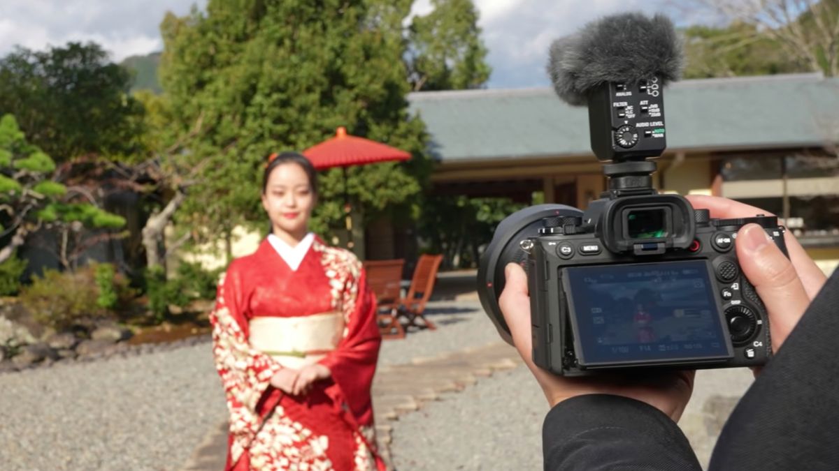 Sony zarejestrowało 5 aparatów, które jeszcze się nie pojawiły. Co się kroi? 1