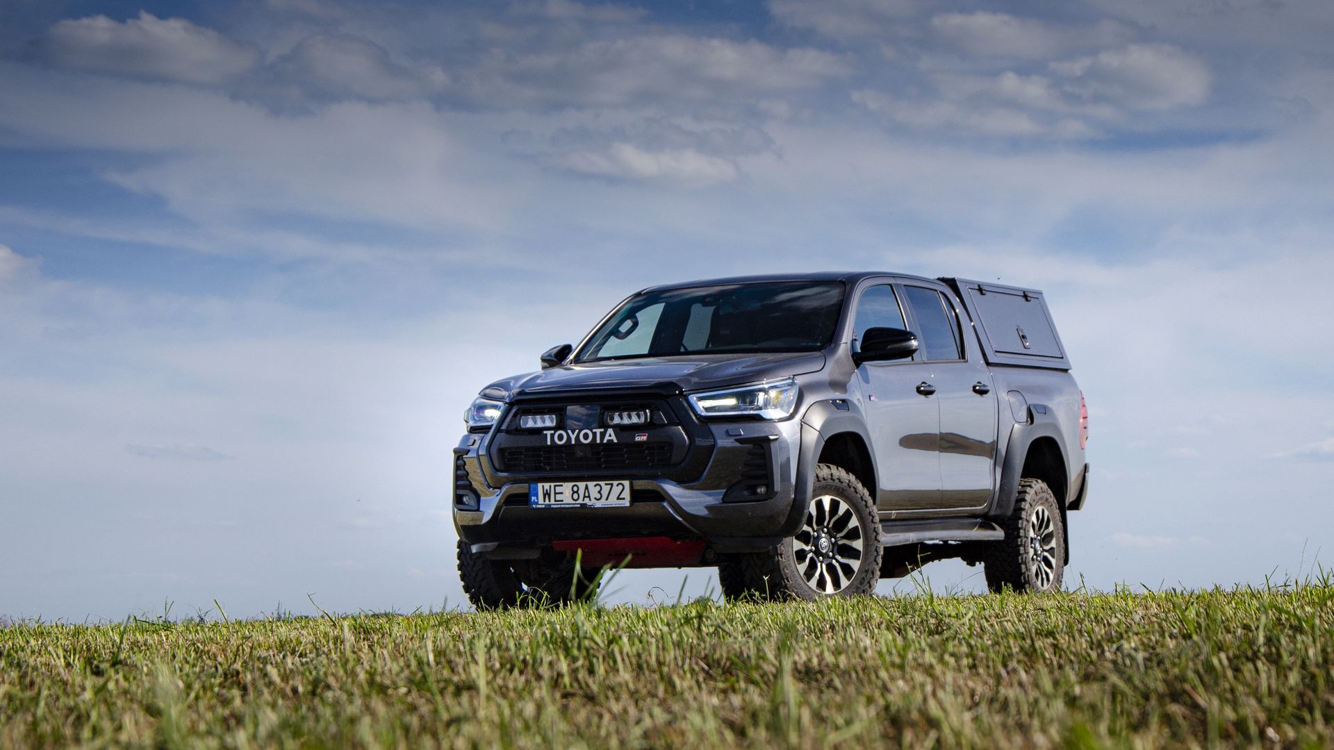Nsz Hilux nabrał już ostatecznego kształtu. W kolejnych materiach opiszemy wszystkie modyfikacje. 