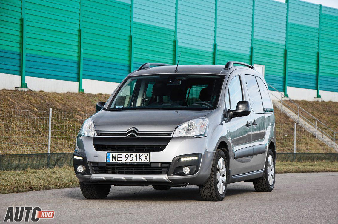 W rozsądnej kwocie 20-30 tys. zł najłatwiej będzie wam kupić Citroena Berlingo lub Peugeota Partnera.