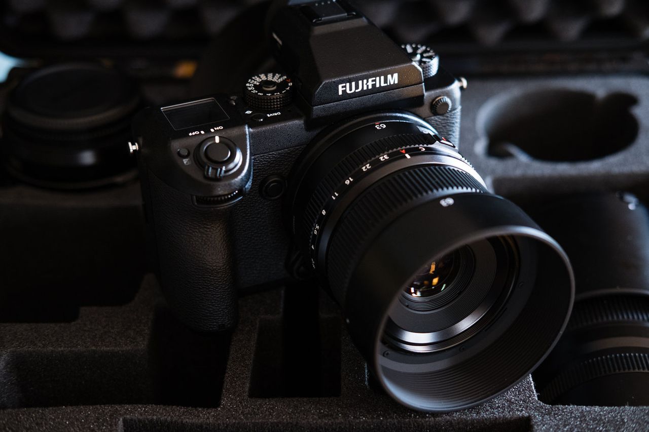 Fujifilm GFX 50R, czyli najtańszy cyfrowy średni format na rynku już niedługo