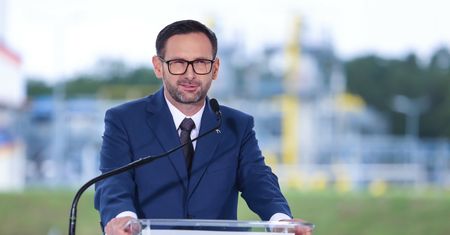 Obajtek w Budapeszcie. Były prezes Orlenu reaguje