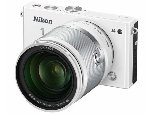 Nikon 1 J4 - szybki jak błyskawica