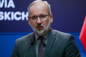 Niedzielski: Ok. 120 tys. zachorowań tygodniowo. Ponad połowa przypadków dotyczy jednej grupy