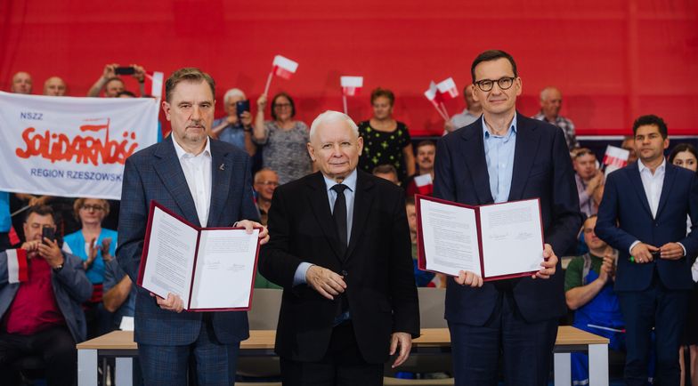 Dzisiaj w Hucie Stalowa Wola podpisano porozumienie między "Solidarnością" a rządem 