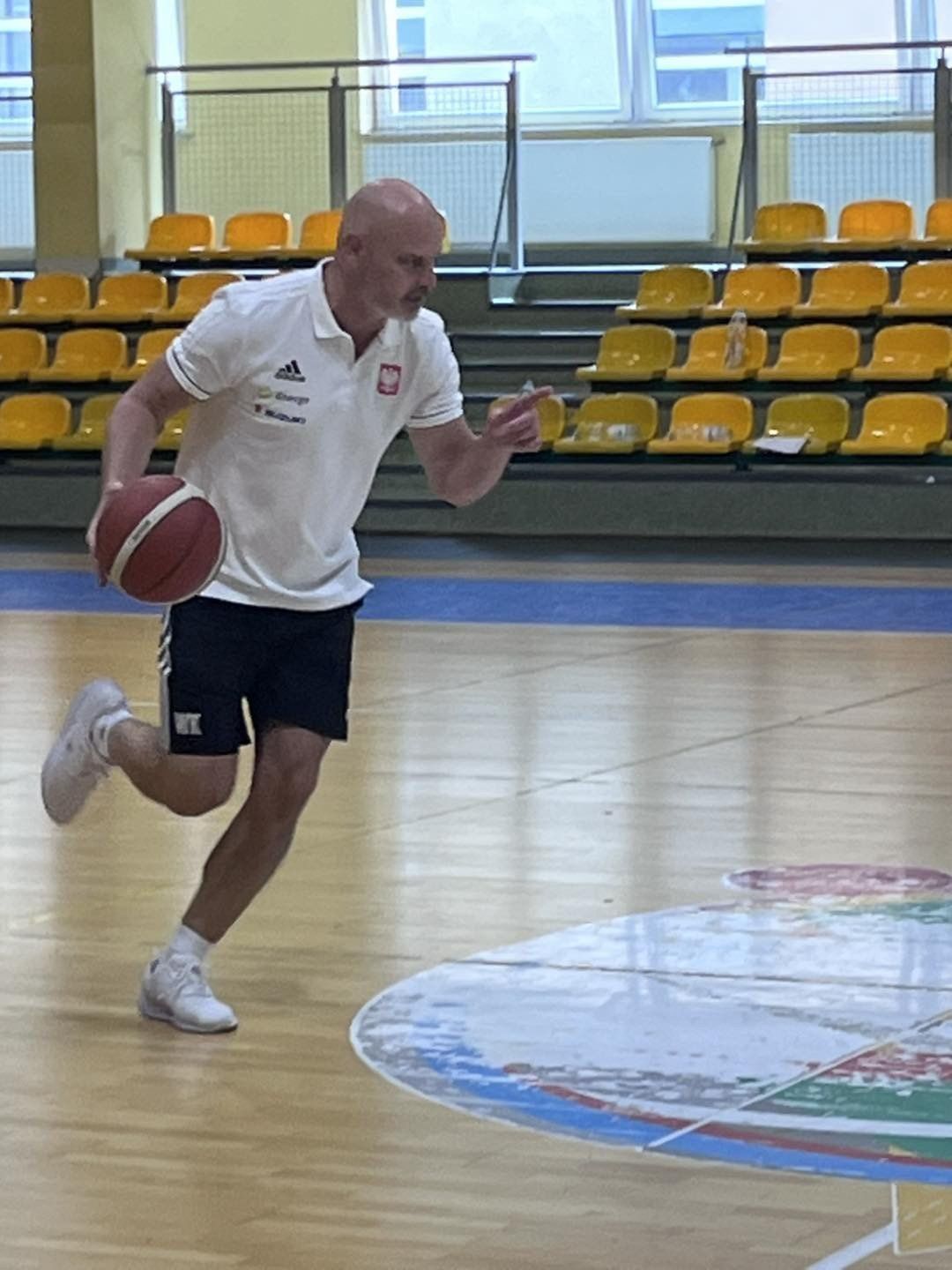 Zajecia z młodzieżą prowadził Wojciech Kamiński
