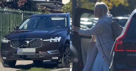 Małgorzata Foremniak zaparkowała auto w niedozwolonym miejscu i wyluzowana poszła do fryzjera [FOTO]