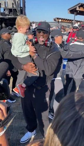 Michael Jordan świętuje wygraną własnej ekipy