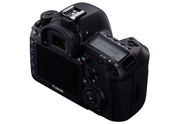 Canon EOS 5D Mark IV tył bok