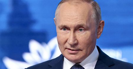 Scenariusz z Krymu. W co gra Putin?