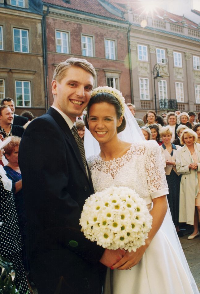 W 1994 roku Kinga Rusin wyszła za mąż za Tomasza Lisa 