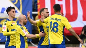 Cztery gole w Gdyni. Arka myślami na fecie z kibicami