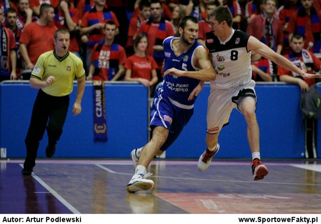 Marek Piechowicz nadal nie może grać