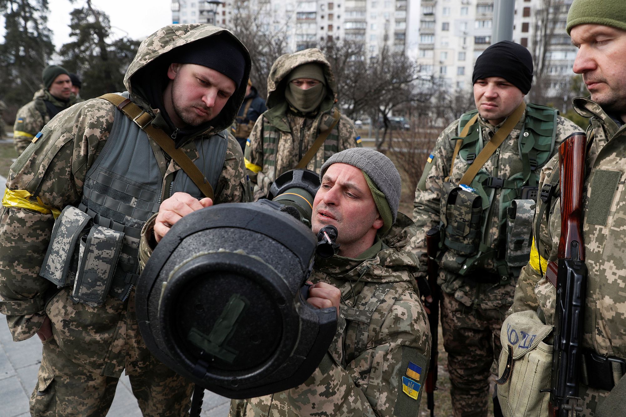 Wojna w Ukrainie. Nowi członkowie WOT-u szkolą się w korzystaniu z ciężkiej broni 4