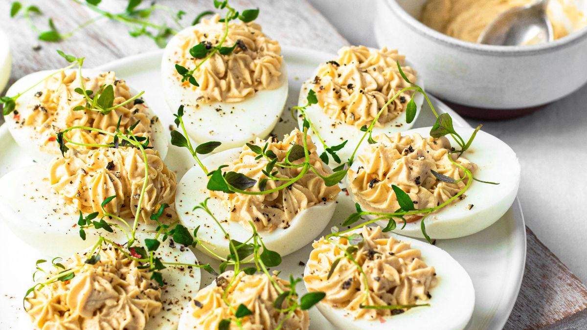 Jajka faszerowane szpinakiem