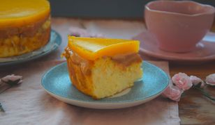 Sernik z mango i kajmakiem