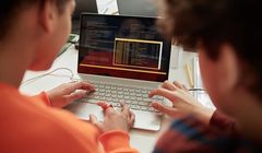 Postęp technologiczny wymusza zmiany w szkołach. Nowe wymagania dotyczą m.in. komputerów