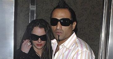 Britney nie może założyć bielizny - wideo za 2 miliony dolarów