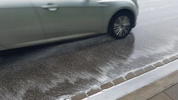 Piana na ulicach polskich miast. Kierowcy powinni uważać