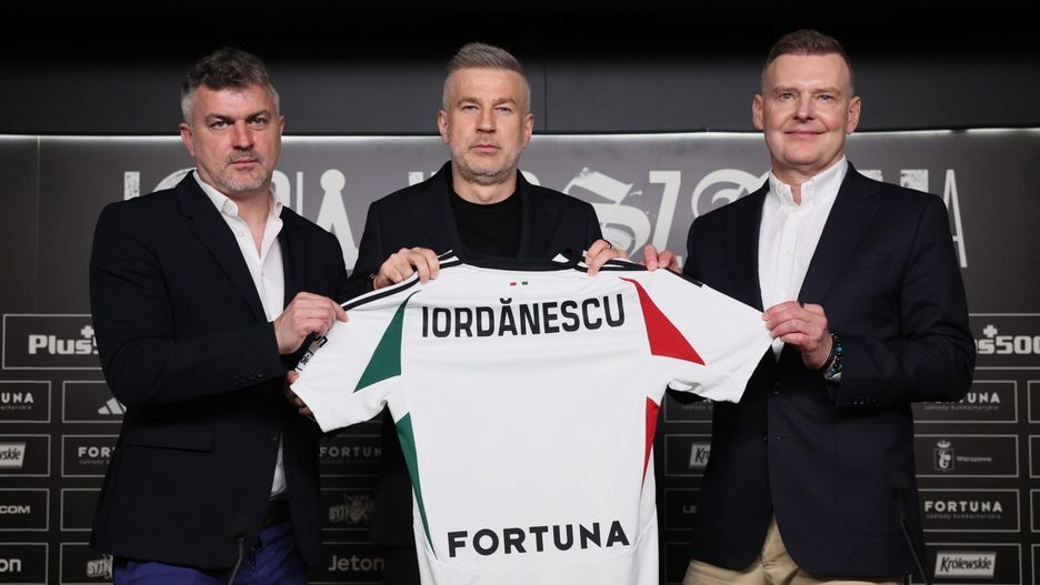 Nowy trener Legii Edward Iordanescu dyrektor sportowy Micha³ ¯ew³akow wiceprezes klubu Marcin Herra