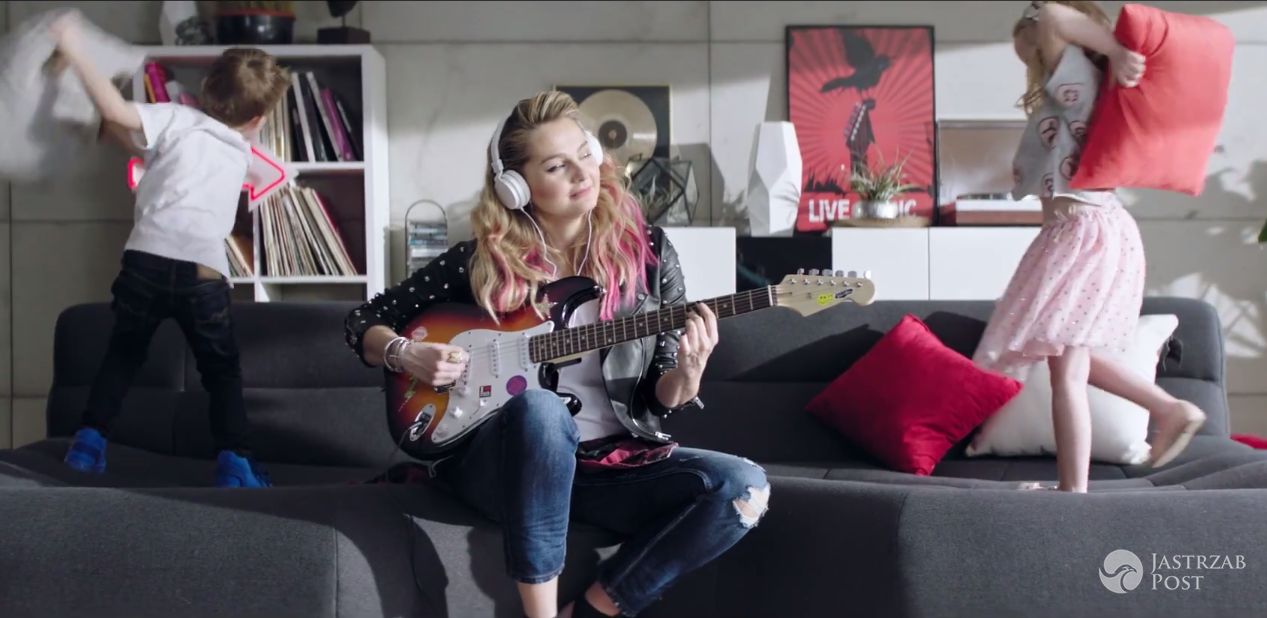 Jakie meble reklamuje Małgorzata Socha?