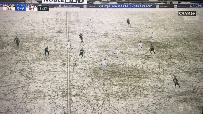 Zdjęcie okładkowe artykułu: Twitter / Na zdjęciu: kadr z meczu Śląsk - Wisła