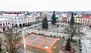 Miasto szkła, turystów i przedsiębiorców. Dwadzieścia lat Krosna "pełne chciwości"