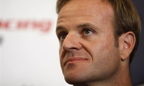 Barrichello zostaje w zespole z Brackley