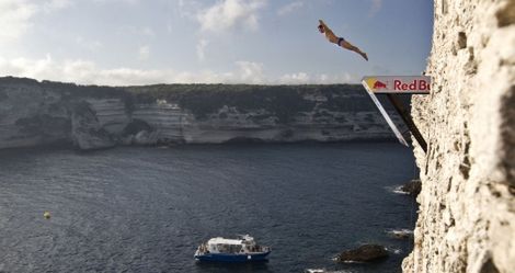 Przystanek światowej serii Red Bull Cliff Diving w Portugalii