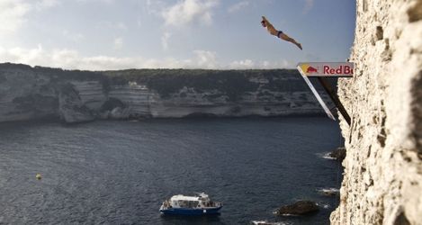 Przystanek światowej serii Red Bull Cliff Diving w Portugalii