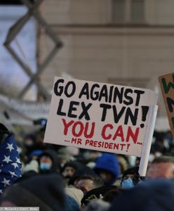 Protesty ws. "lex TVN". "Panie prezydencie, chcemy weta"