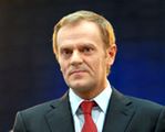 Tusk podpisał 10 zobowiązań PO