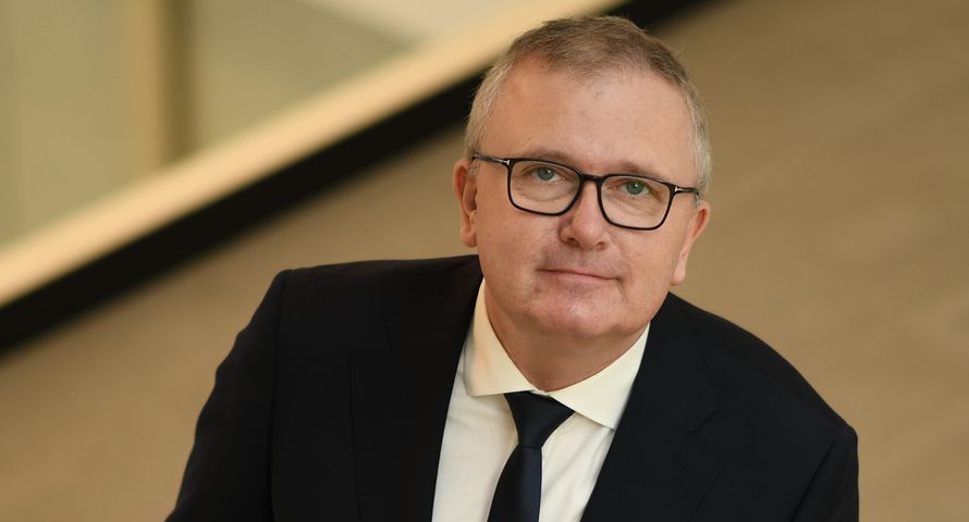 Tomasz Szurawski rozwinie biznes agencji Lighthouse