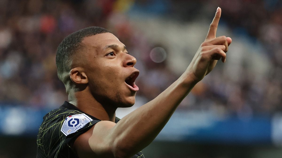 PAP/EPA / CHRISTOPHE PETIT TESSON / Na zdjęciu: Kylian Mbappe