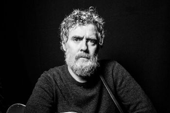 Miał na koncie Oscara. Tragiczne wieści z Irlandii. Glen Hansard zginął