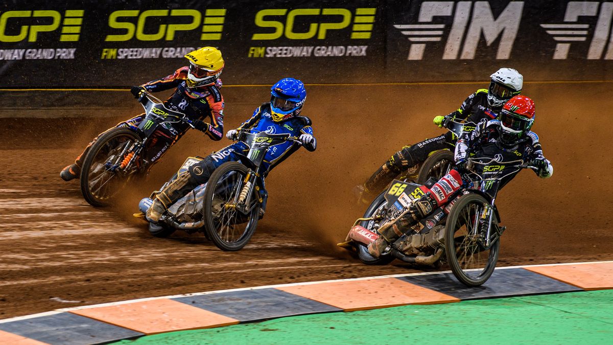 Getty Images / MI News/NurPhoto / Na zdjęciu: Fredrik Lindgren (kask czerwony), Robert Lambert (niebieski), Mikkel Michelsen (żółty) oraz Martin Vaculik (biały)