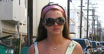 Ojciec Britney chce ją wysłać na terapię siłą!