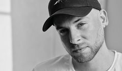 Krzysztof Kujawski w bluebird artists