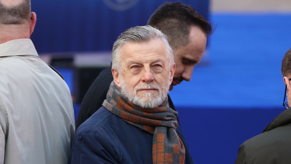 Wizyta prezydenta Joe Bidena w Polsce
26.03.2022 Warszawa Wizyta prezydenta USA Joe Bidena w Polsce. Przemowienie prezydenta USA na dziedzincu Zamku Krolewskiego w Warszawie
 fot. Jacek Dominski/REPORTER
n/z: Andrzej Zybertowicz
Jacek Dominski/REPORTER