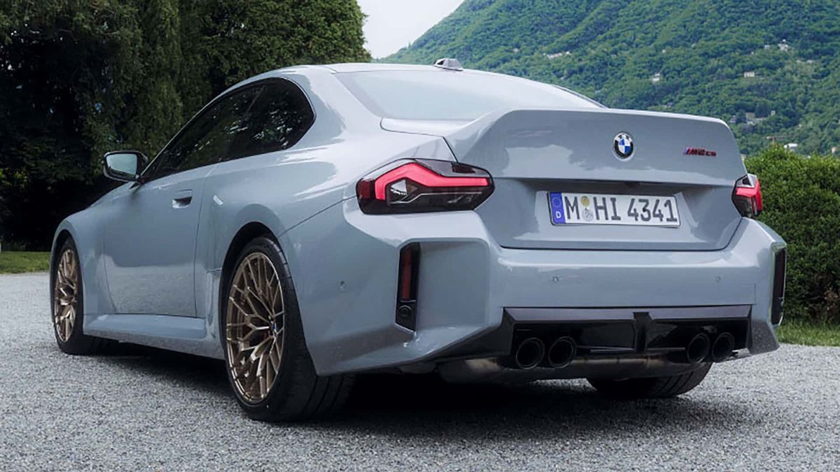 BMW M2 CS