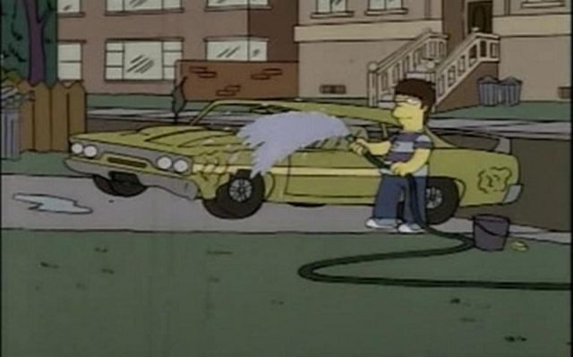 21 samochodów z "The Simpsons" i ich prawdziwe odpowiedniki 25