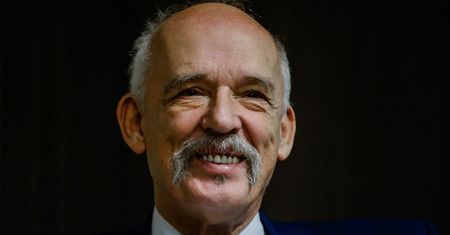 Janusz Korwin-Mikke znów prowokuje. "Czas podziwiać Rosję"