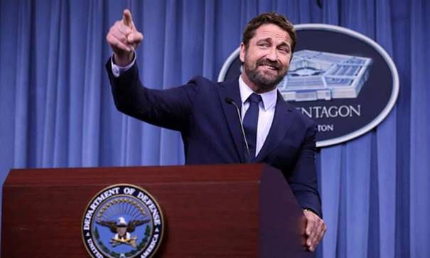 Gerard Butler promuje "Ocean Ognia" w Pentagonie! (film już w kinach)