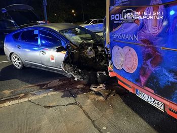 Warszawa: Wypadek na Ursynowie. Dwie osoby w szpitalu