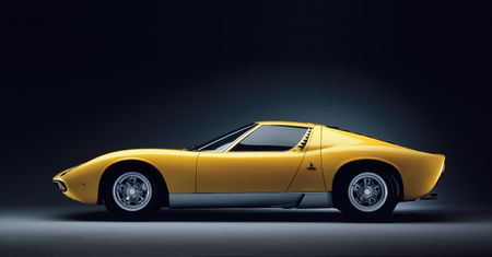 Lamborghini Miura - geneza supersamochodu [historia motoryzacj]