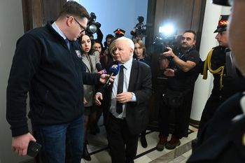 "Twierdzi, że jesteśmy hienami". Kaczyński ostro odpowiada szefowi MSWiA