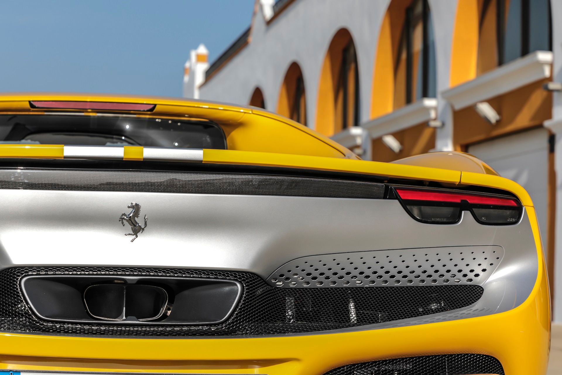 Ferrari 296 GTB (2022)