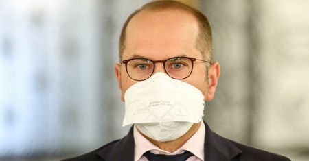 Poseł KO nie zostawia suchej nitki na PiS. Chodzi o aferę mejlową. Ostre słowa Szczerby