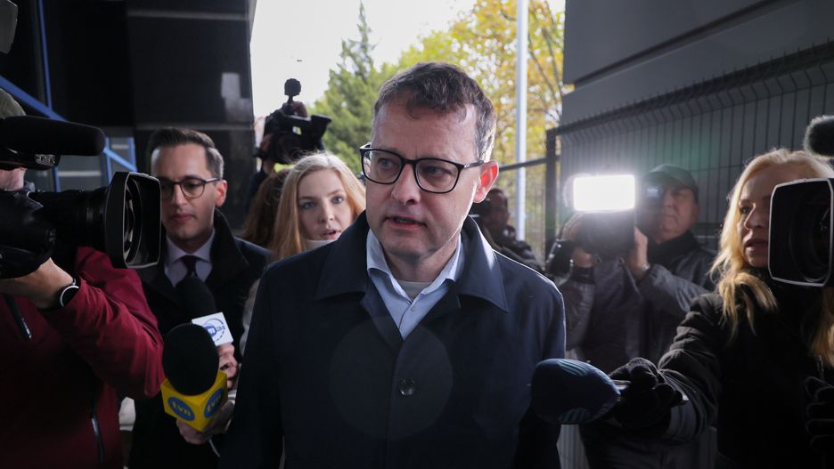 Romanowski chce pracować jako poseł. "Na emigracji"