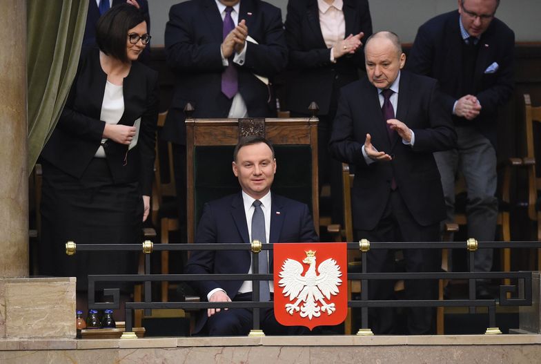 Ustawa frankowa. KNF sprawdza, czy Kancelaria Prezydenta złamała prawo