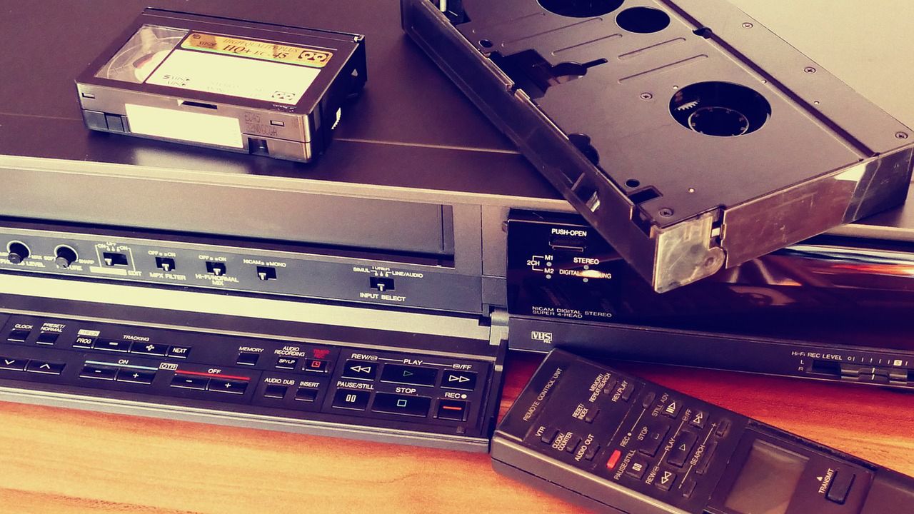 Kasety VHS mogą być zapomnianym nośnikiem, ale wciąż powodują kłopoty